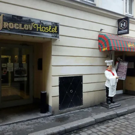 Wroclov Hostel *